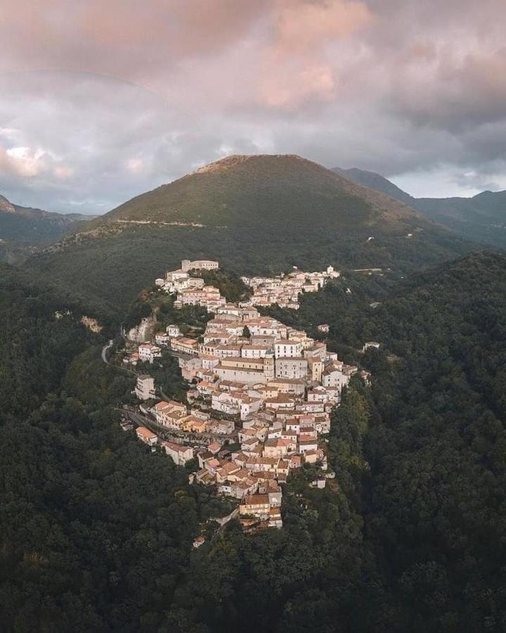 Il Castello Dei Principi Sanseverino Viggianello Zewnętrze zdjęcie