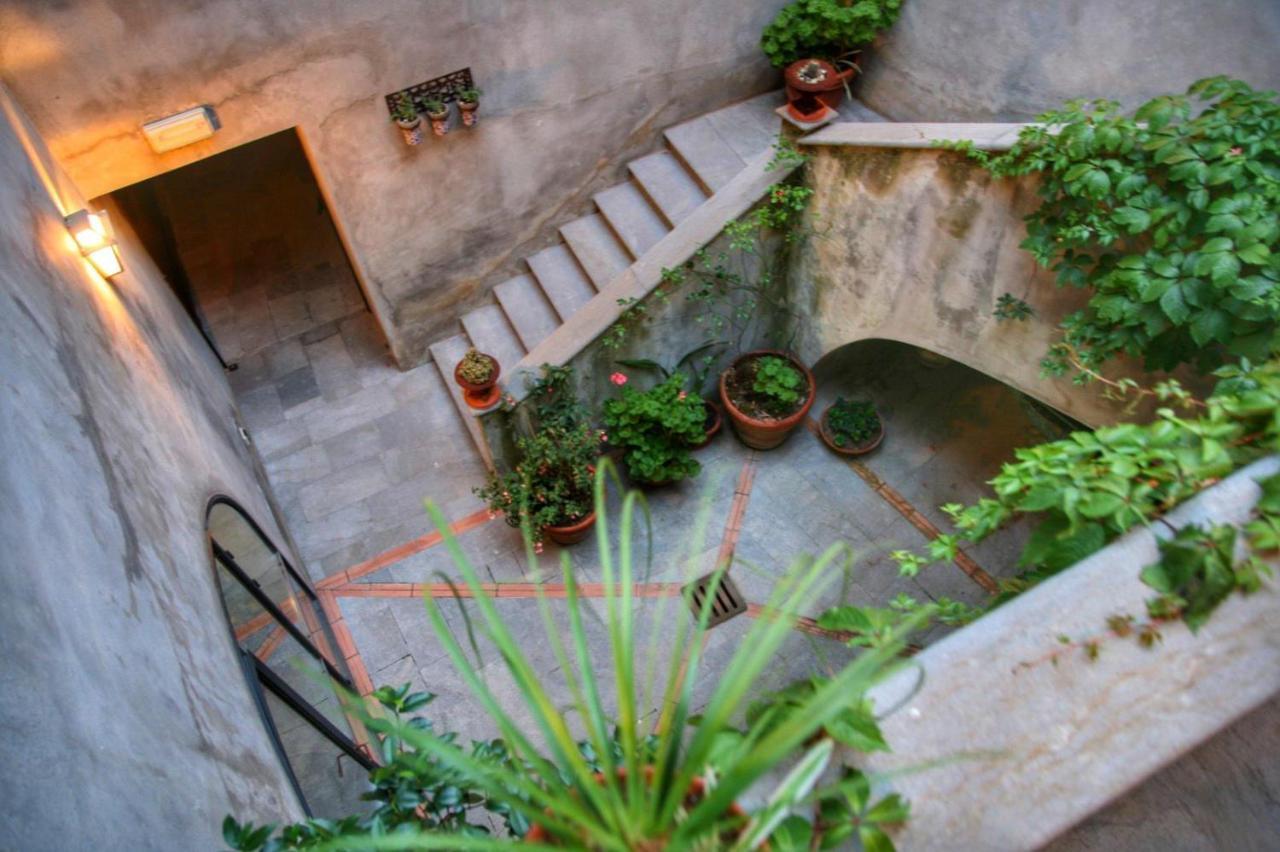 Il Castello Dei Principi Sanseverino Viggianello Zewnętrze zdjęcie